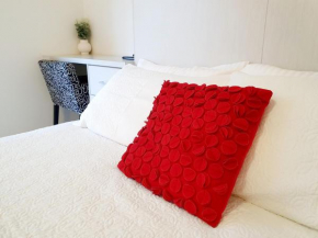 M4 West Perth Studio Apartment near Kings Park, Perth